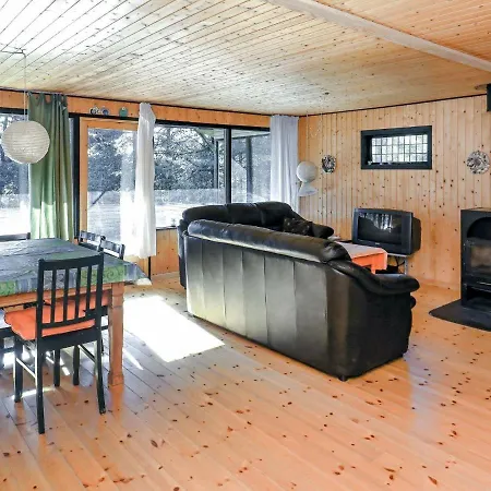 Three-bedroom In 21 Dom wakacyjny